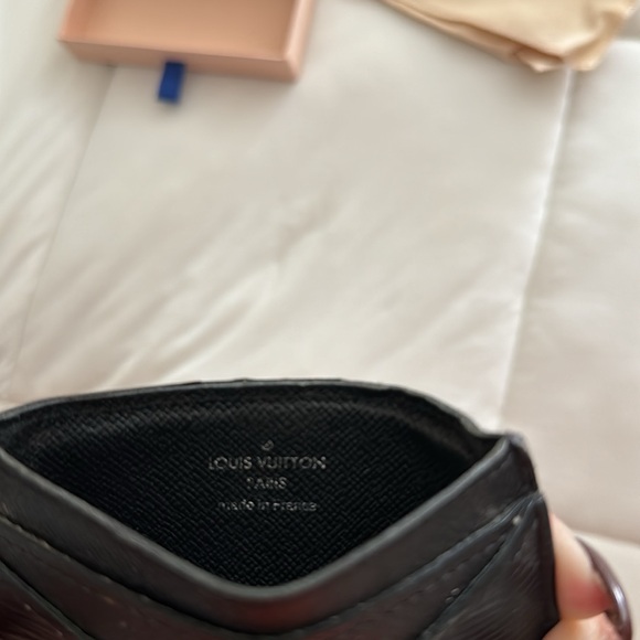 Authentic Louis Vuitton black card holder, with dust bag and box. Well loved. - Picture 4 of 4